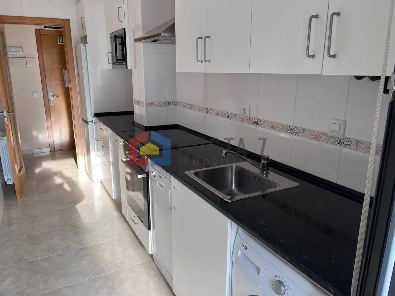 Küche von Wohnung zum Verkauf in Noja mit Terrasse und Möbliert