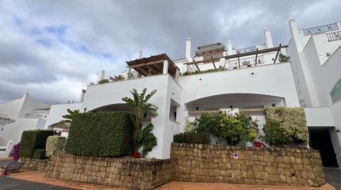 Foto 2 de Apartament de lloguer a Nueva Andalucía centro, Marbella