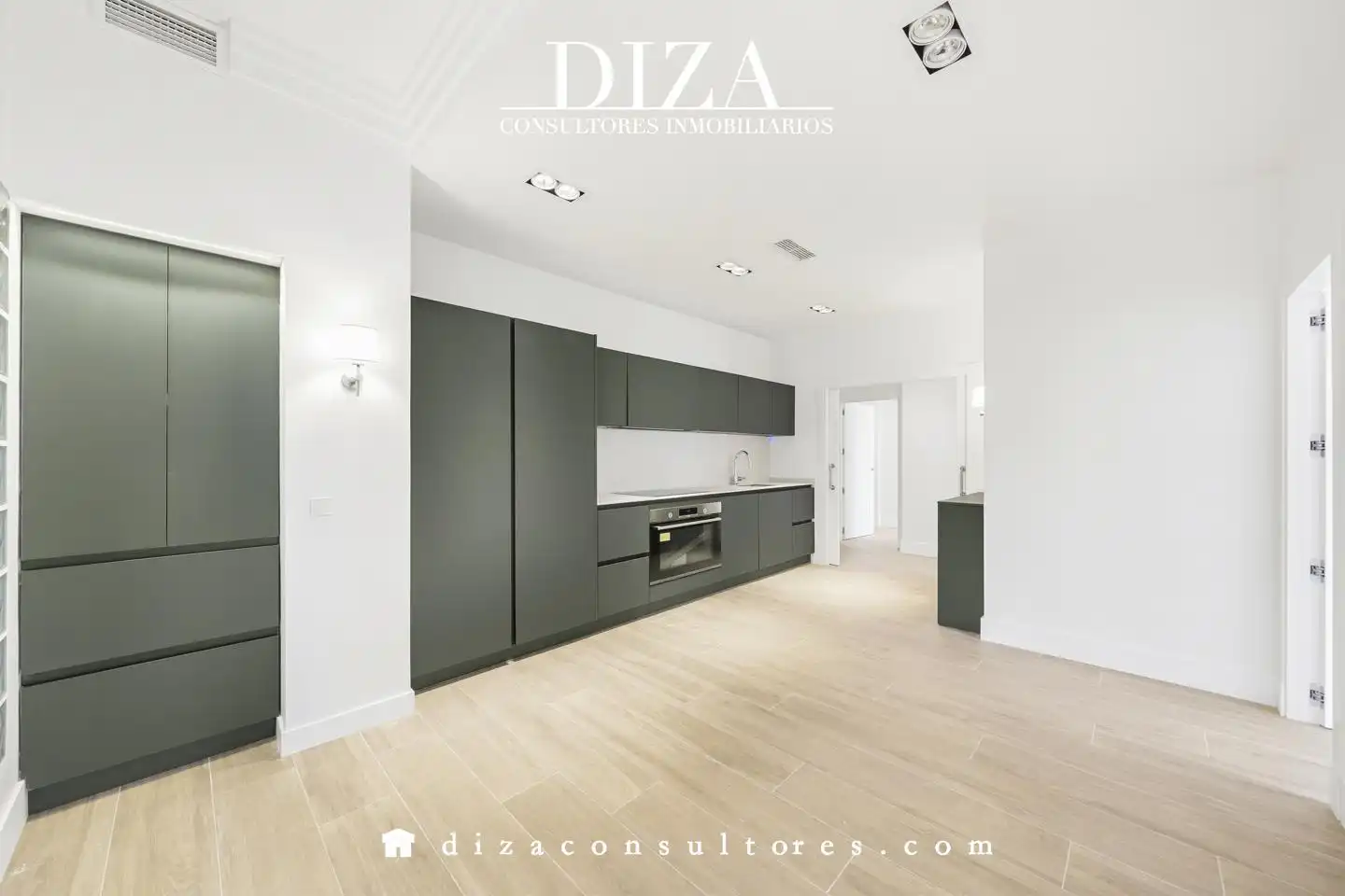 Cocina de Planta baja de alquiler en Madrid con Aire acondicionado