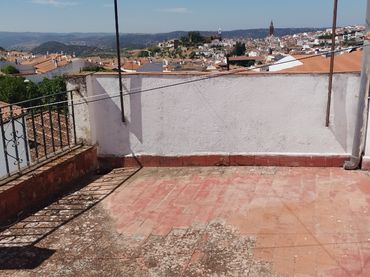 Casa amb balcó en venda a Calle Cruz Blanca