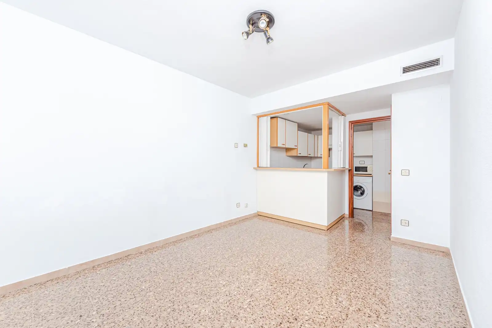 Piso con ascensor en venta en Cesáreo Alierta 23, imagen 3