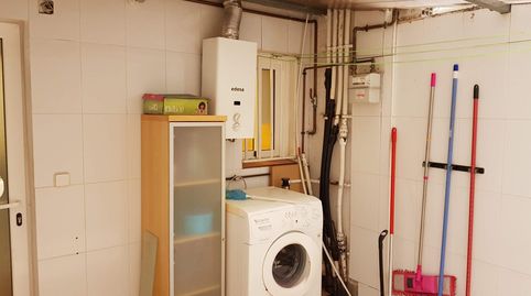 Foto 4 de Planta baixa en venda a Passatge de Llunàs, Sanfeliu, L'Hospitalet de Llobregat