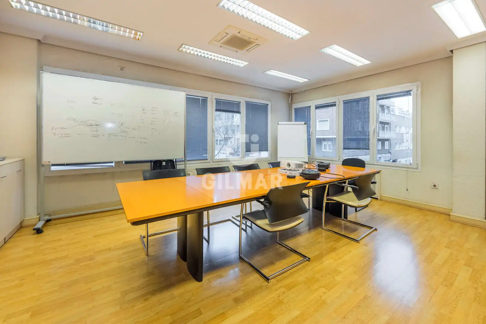 Office for sale in Madrid  with Heating
