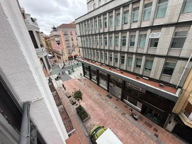 Exterior view of Apartments for rent in León Capital   with Air Conditioner, Heating and Furnished