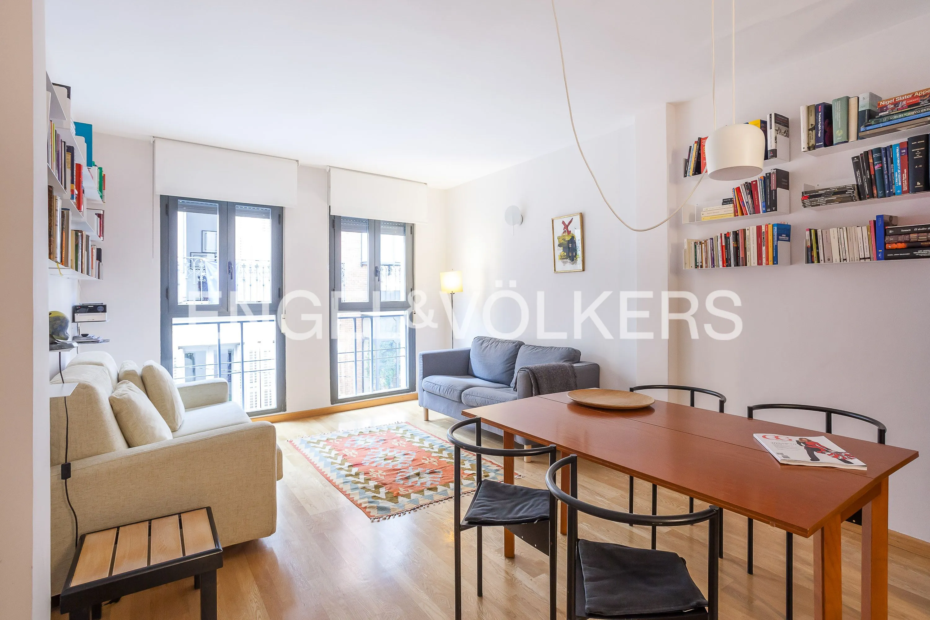 Vista exterior de Pis de lloguer en  Madrid Capital amb Aire condicionat, Calefacció i Moblat