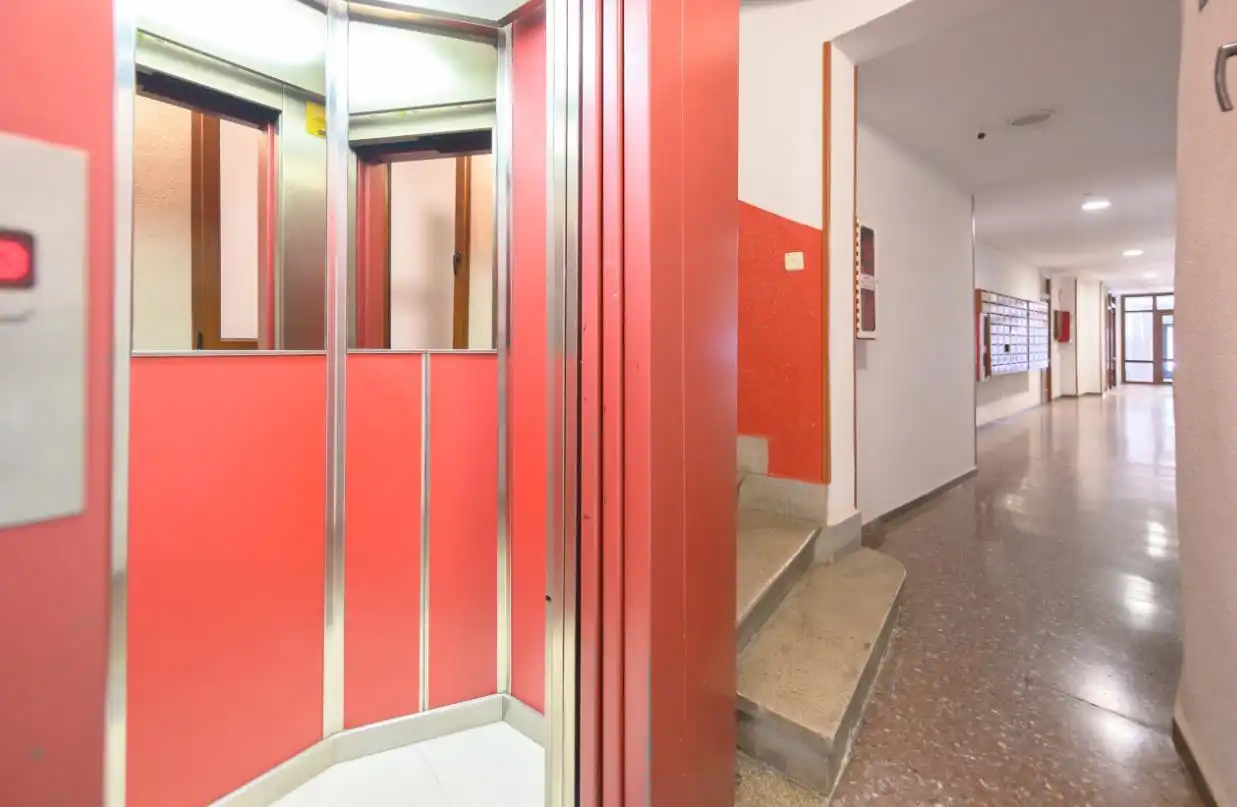 Àtic de lloguer en Madrid amb Aire condicionat, Calefacció i Parquet