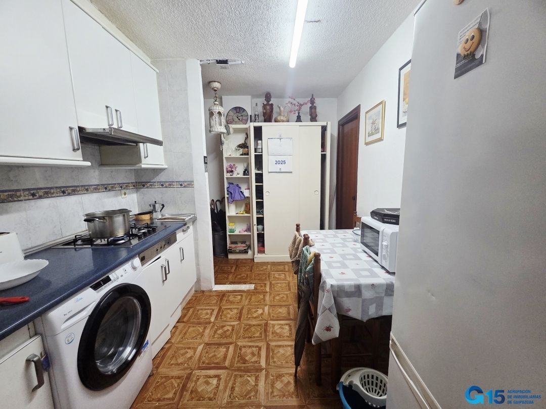 Kitchen of Flat for sale in Errenteria