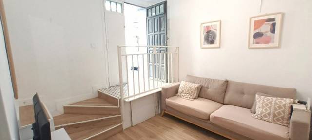 Piso en Venta en Calle San Cosme y San Damián en Embajadores - Lavapiés