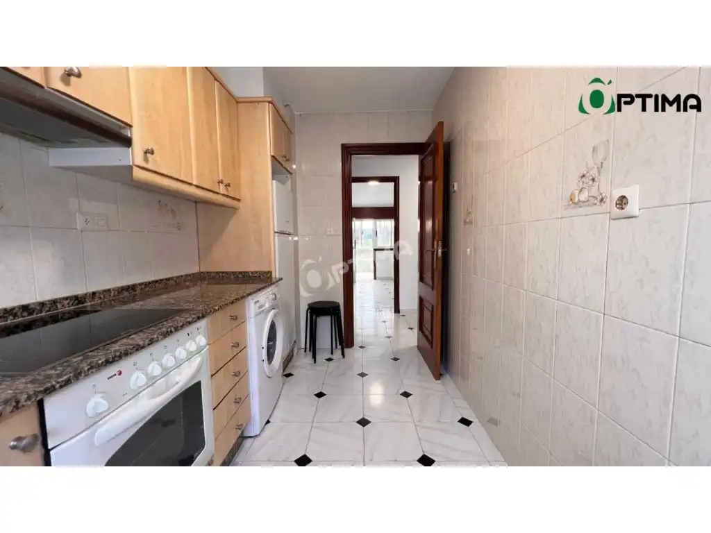 Cocina de Piso en venta en Oroso