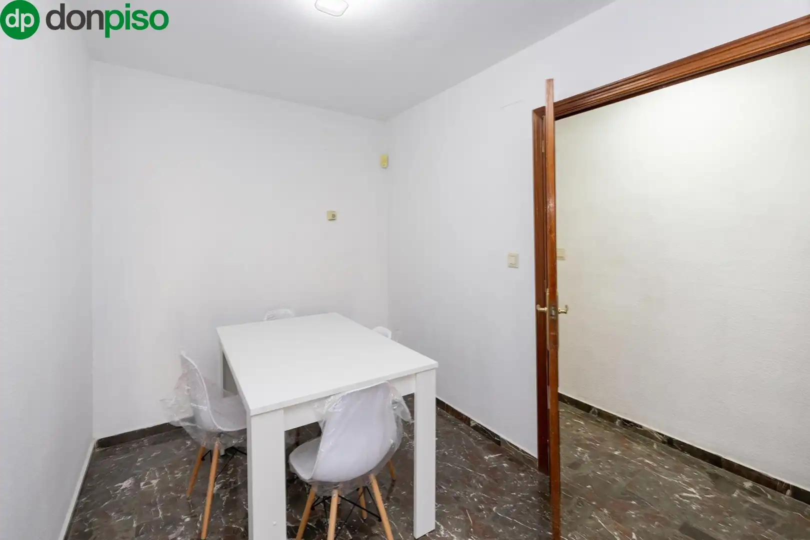 Dining room of Flat for sale in Granada  with Alarm