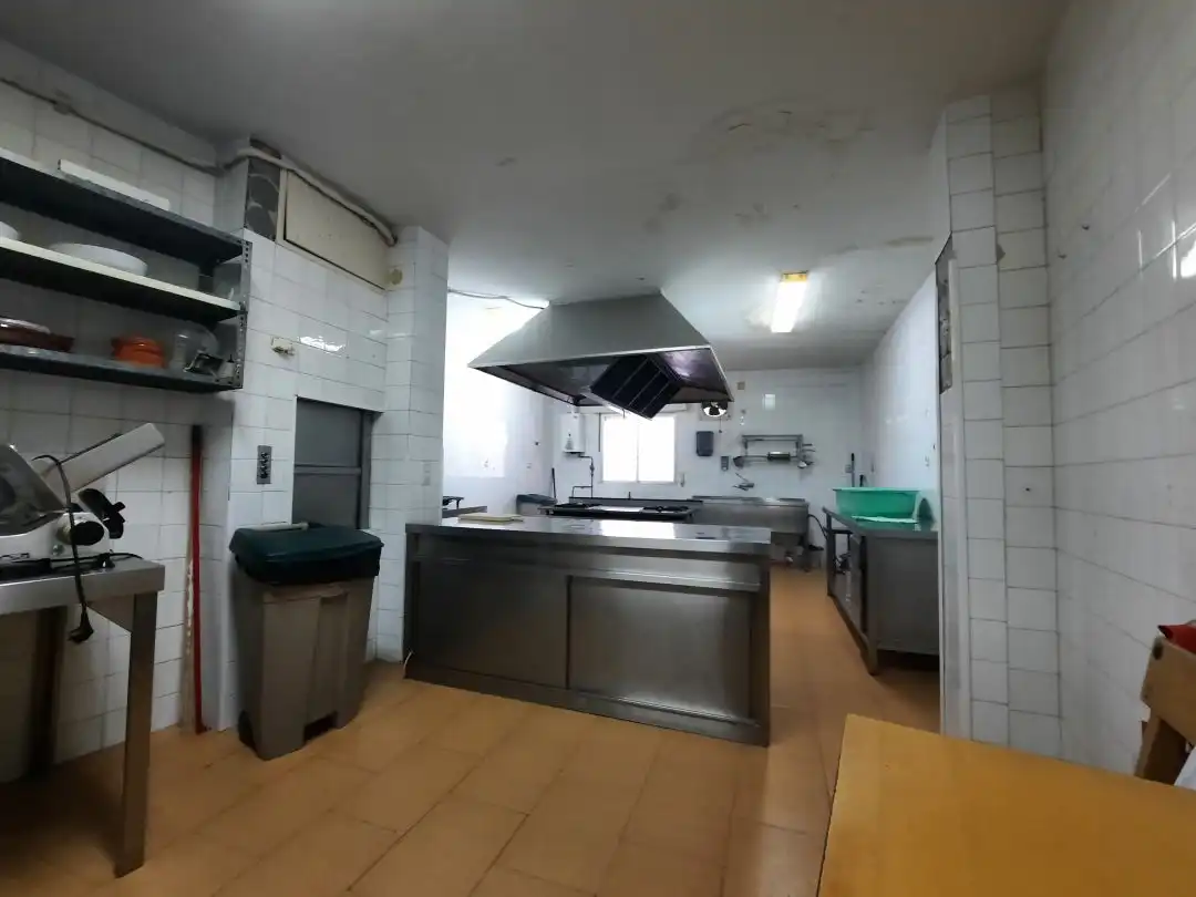 Cuina de Casa o xalet en venda en Escalona amb Aire condicionat i Calefacció