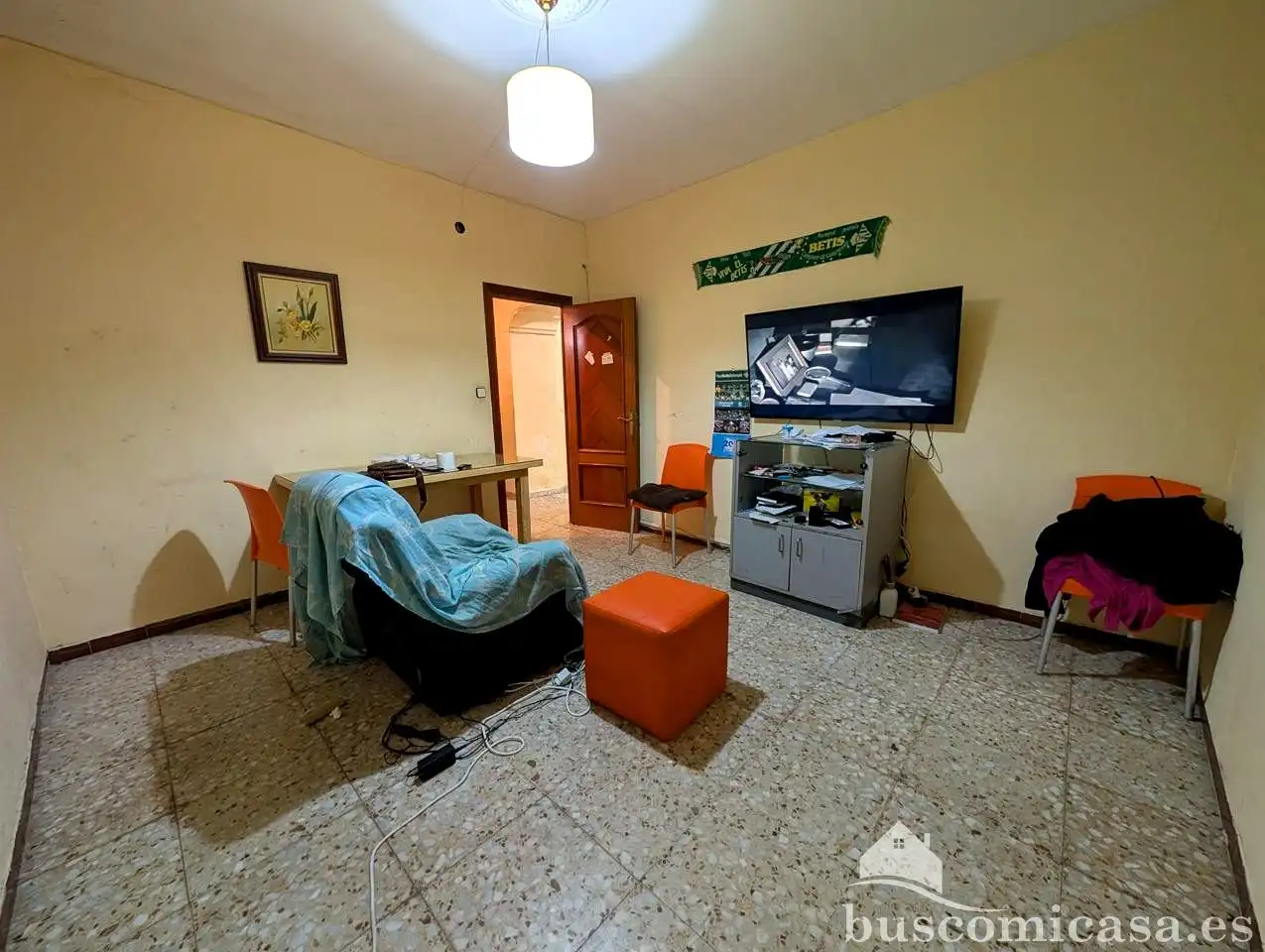 Sala d'estar de Casa o xalet en venda en Linares amb Aire condicionat, Terrassa i Traster