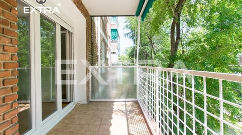 Foto 2 de Pis en venda a Calle de Treviana, San Juan Bautista, Madrid