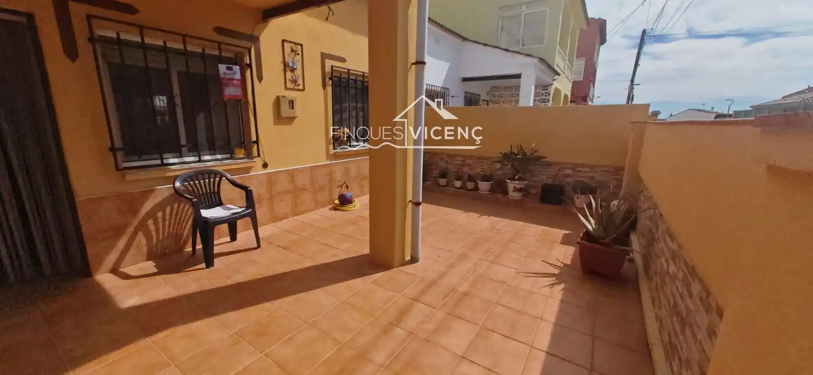 Casa adosada en venta en Verge de Montserrat, Albinyana