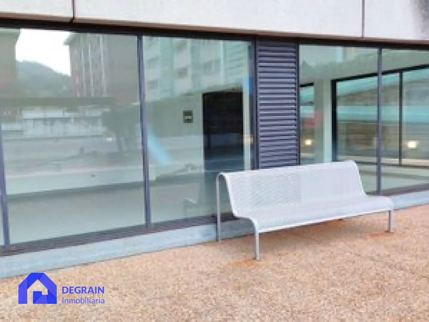 Terrasse von Wohnung zum Verkauf in Oviedo  mit Heizung, Privatgarten und Abstellraum