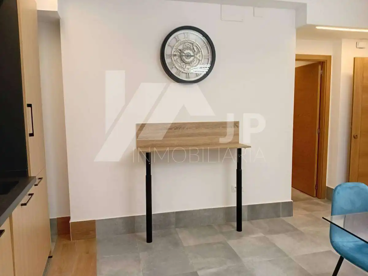 Flat for rent in Granada  with Air Conditioner, Heating and Parquet flooring