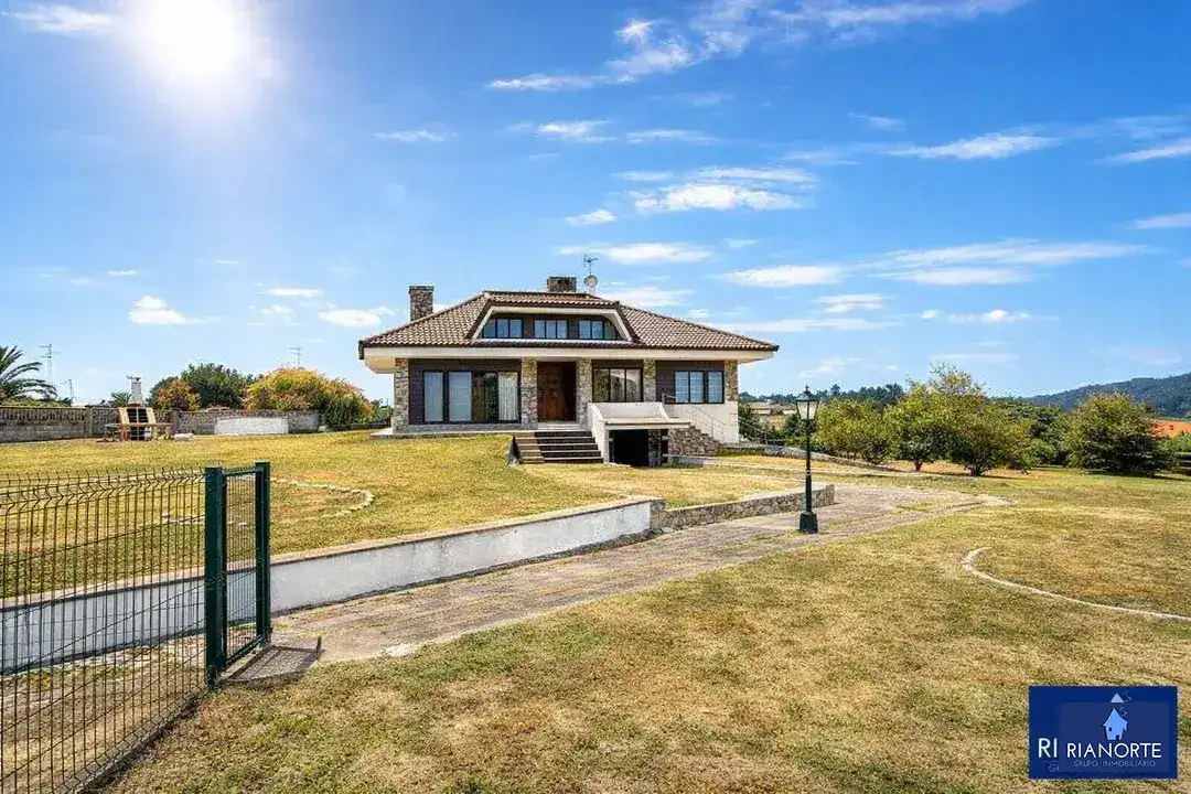 Exterior view of Houses for sale in Gozón  with Heating, Private garden and Storage room