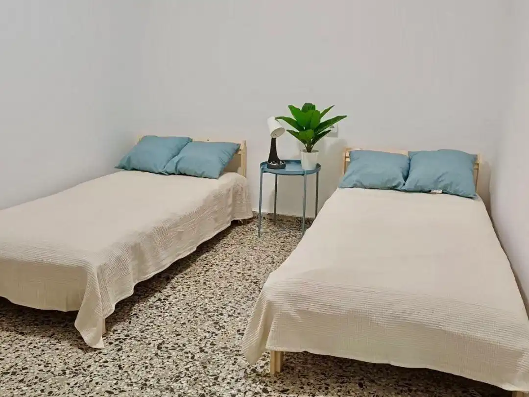 Dormitori de Planta baixa en venda en Almussafes amb Terrassa i Moblat