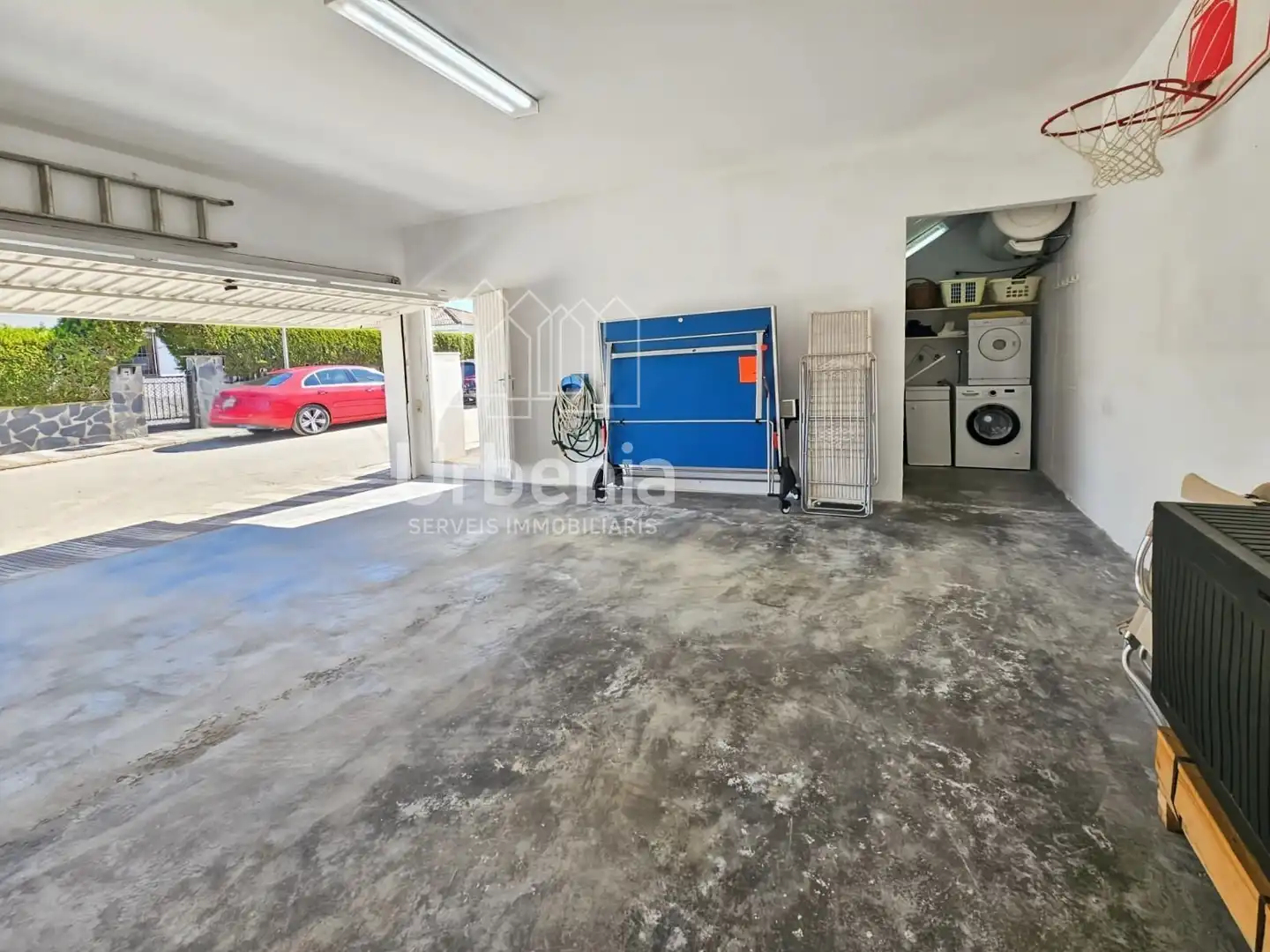 Parking de Casa o chalet en venta en Sant Pol de Mar con Calefacción, Trastero y Piscina