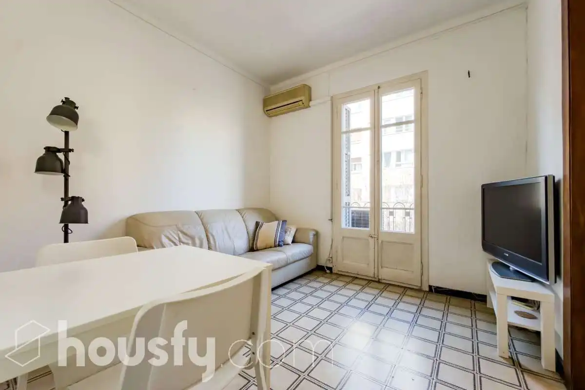 Appartamento con terrazza in vendita a Carrer de València ., imagen 2
