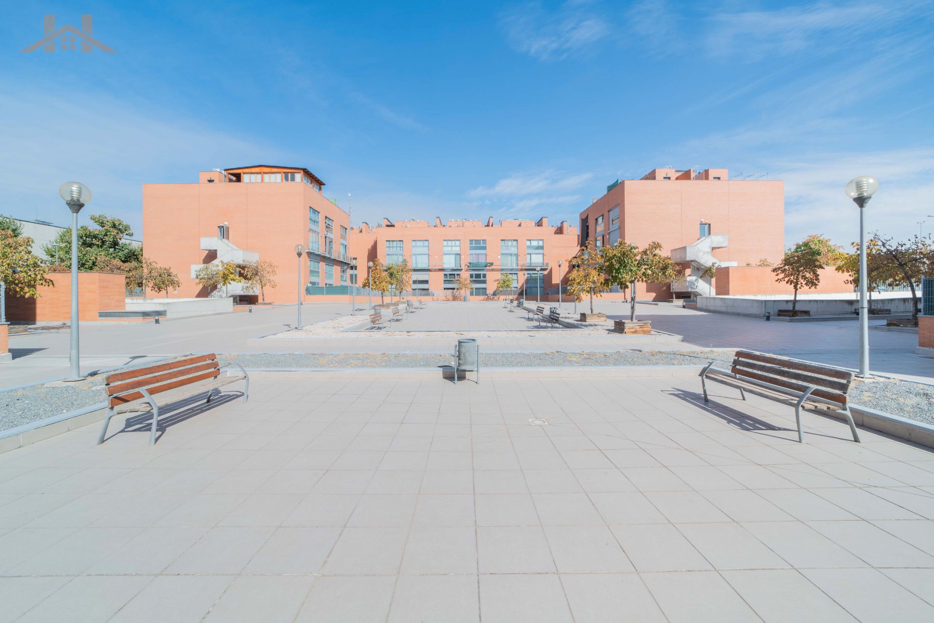 Vista exterior de Loft en venda en Alcorcón amb Aire condicionat, Terrassa i Traster
