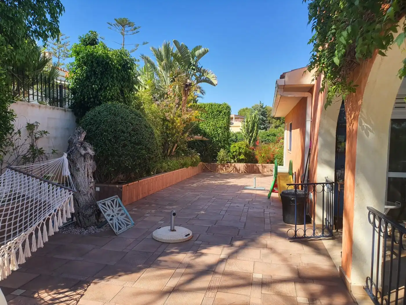 Jardín de Casa o chalet en venta en Benidorm con Calefacción, Jardín privado y Trastero