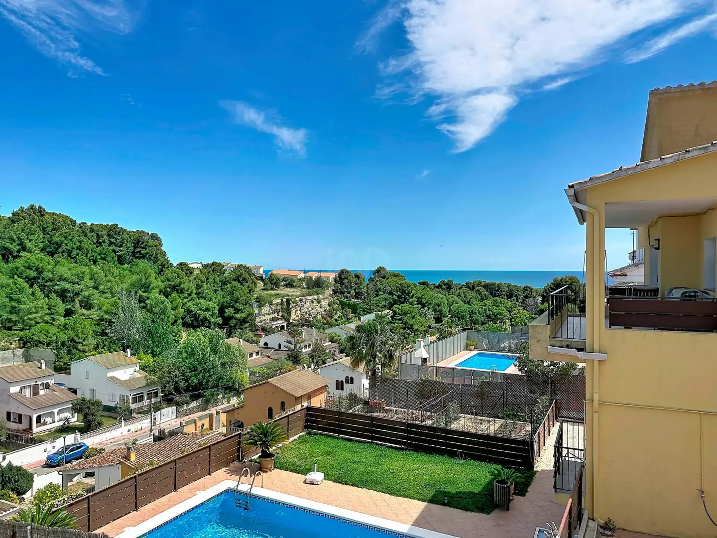 Exterior view of Houses for sale in El Vendrell  with Heating, Terrace and Swimming Pool