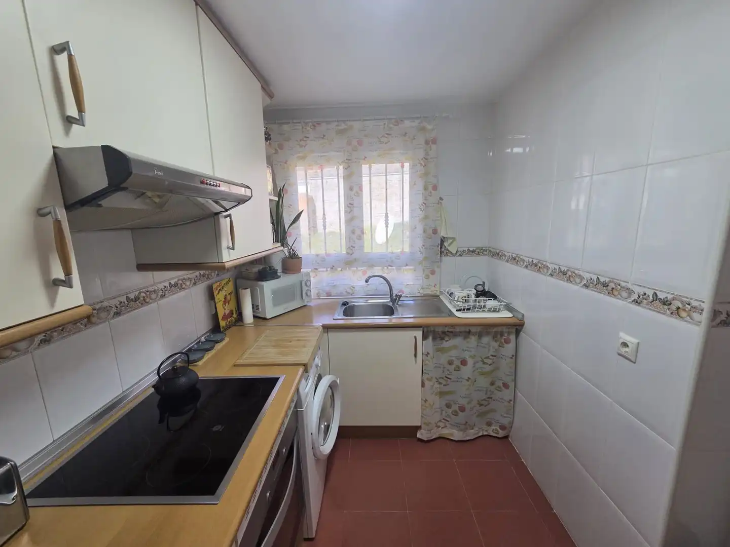 Küche von Maisonette zum Verkauf in Cobeña mit Klimaanlage, Heizung und Terrasse