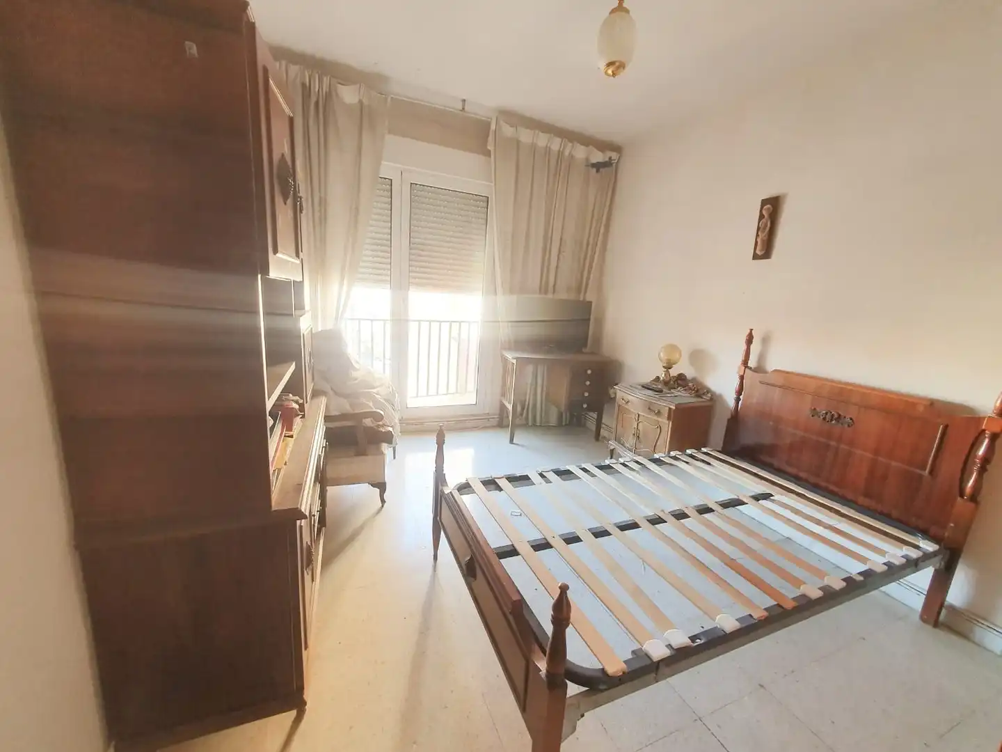 Habitación de Piso en venta en Guadix con Terraza, Amueblado y Balcón