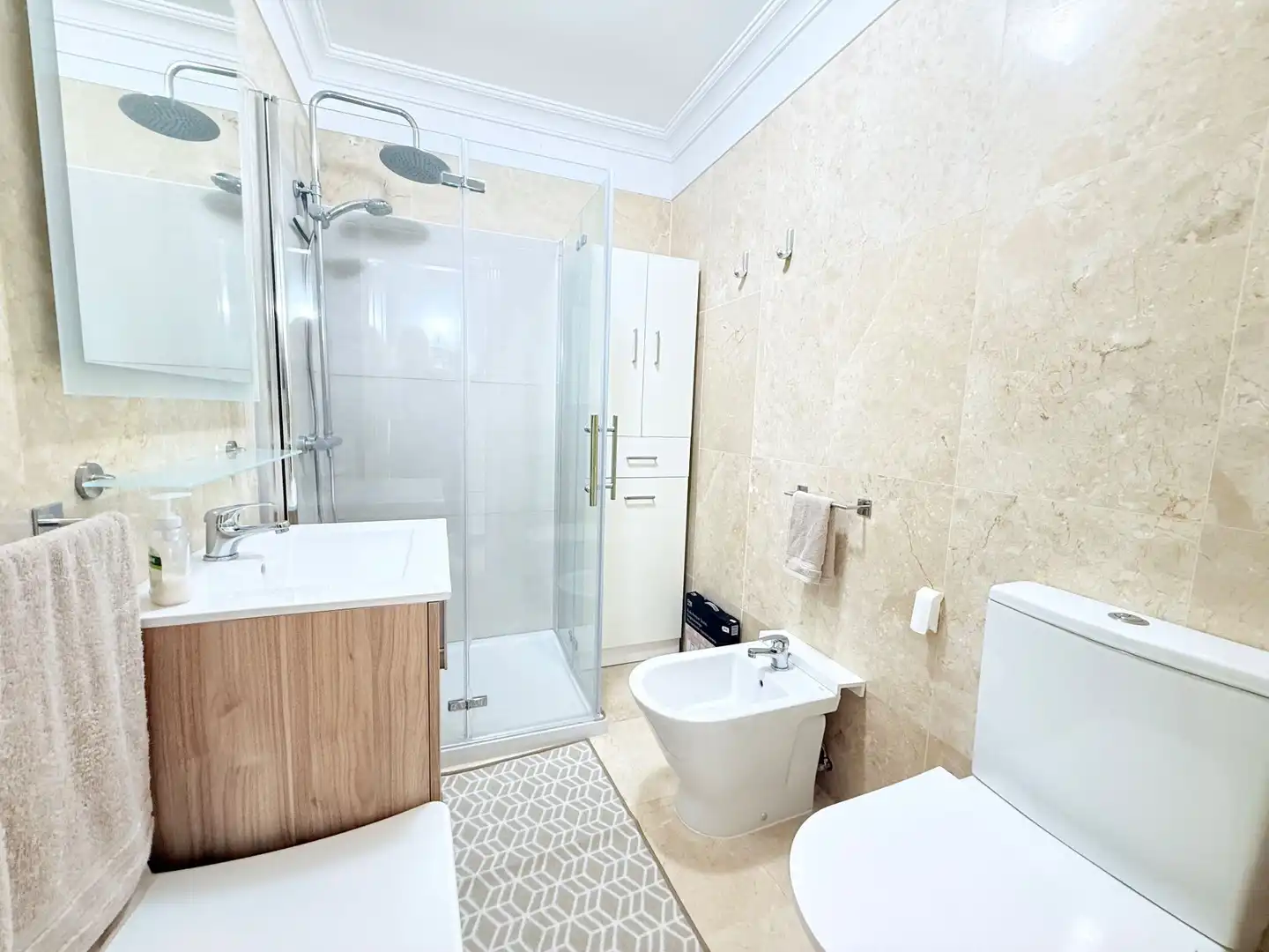 Badezimmer von Wohnungen zur Miete in Puerto de la Cruz mit Terrasse, Abstellraum und Möbliert