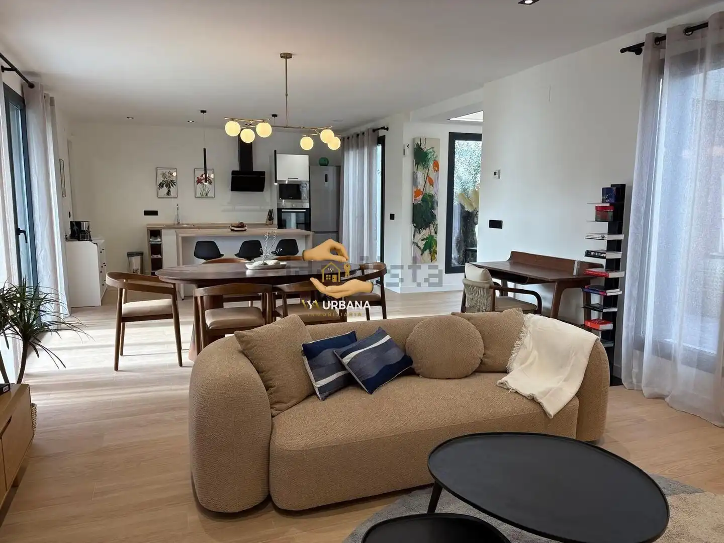Sala d'estar de Pis en venda en Carbajosa de la Sagrada