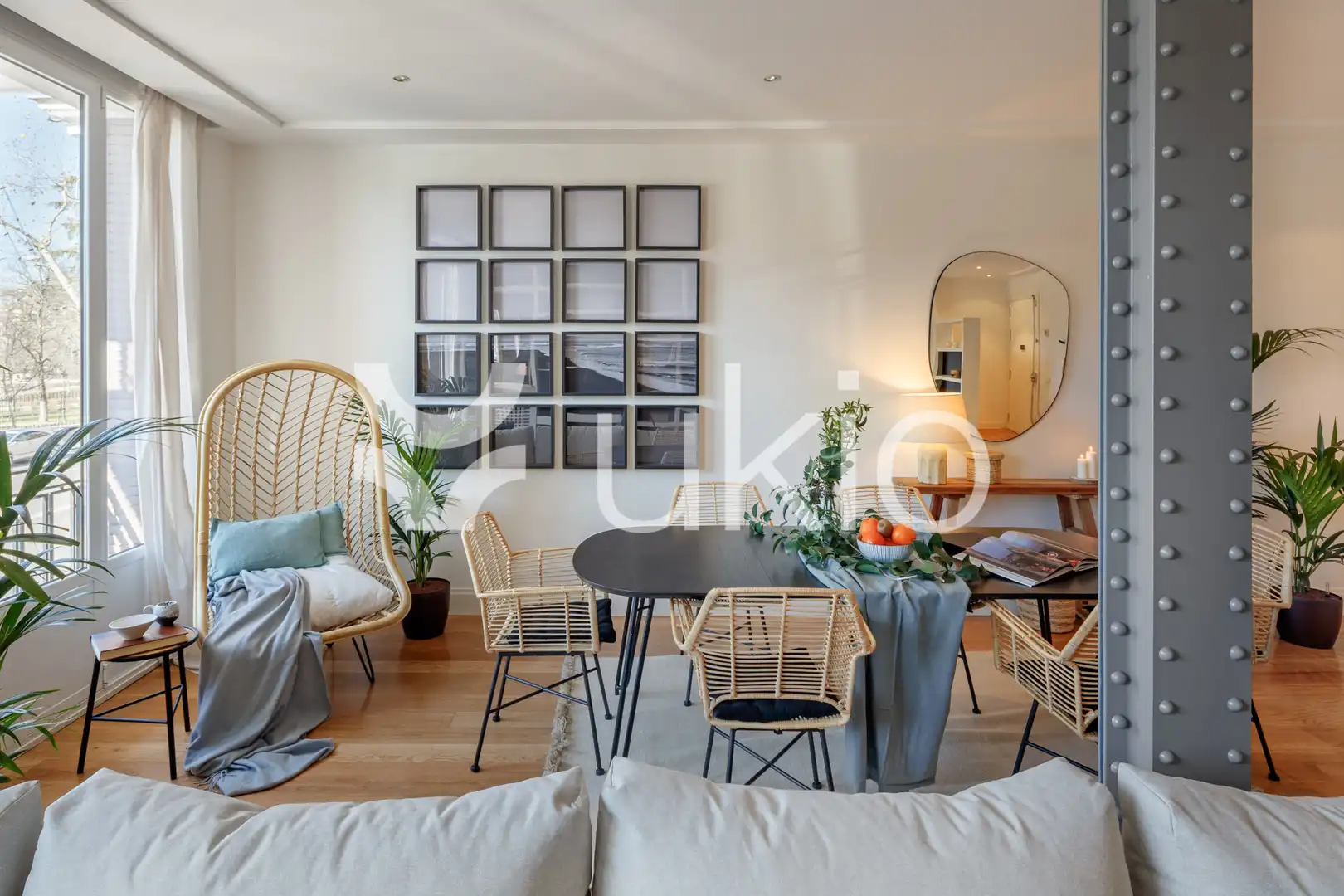 Sala de estar de Apartamento de alquiler en Madrid con Aire acondicionado, Calefacción y Amueblado