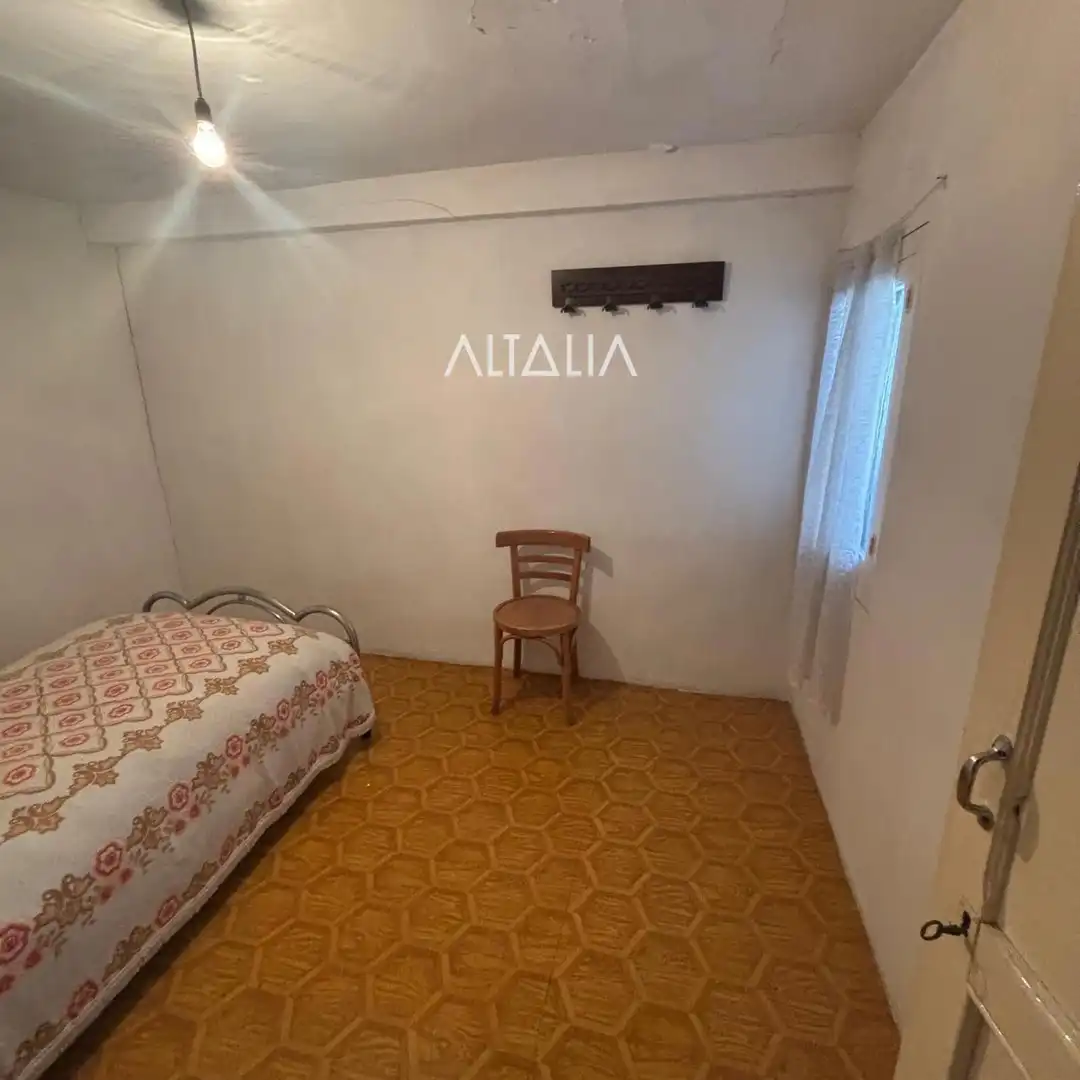 Dormitori de Casa o xalet en venda en Poyatos amb Calefacció, Terrassa i Traster