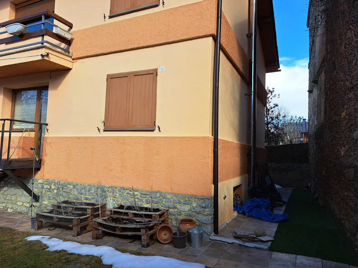 Vista exterior de Casa o xalet en venda en Fontanals de Cerdanya amb Calefacció, Terrassa i Moblat