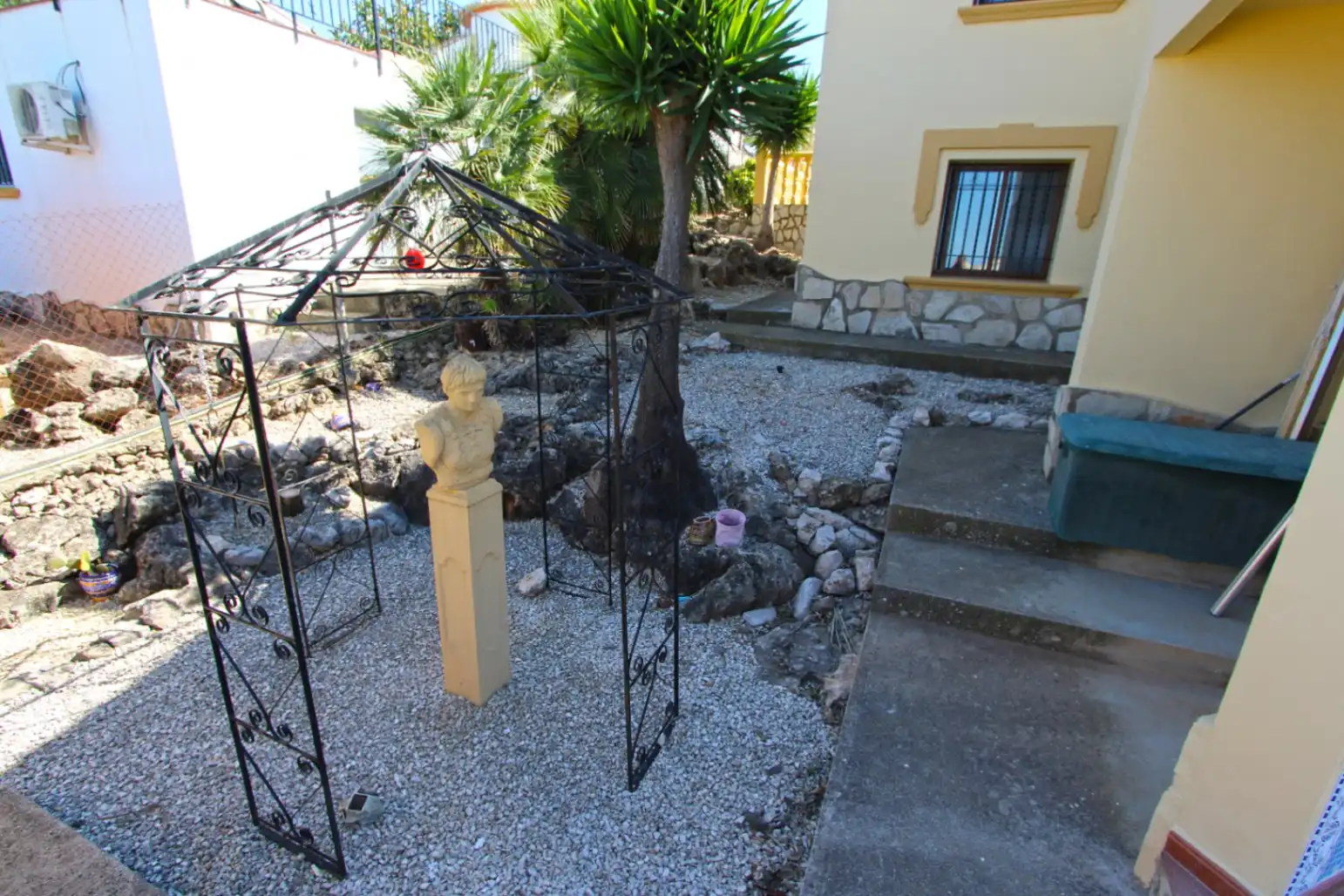 House with garden for sale in El Ràfol d'Almúnia, imagen 5