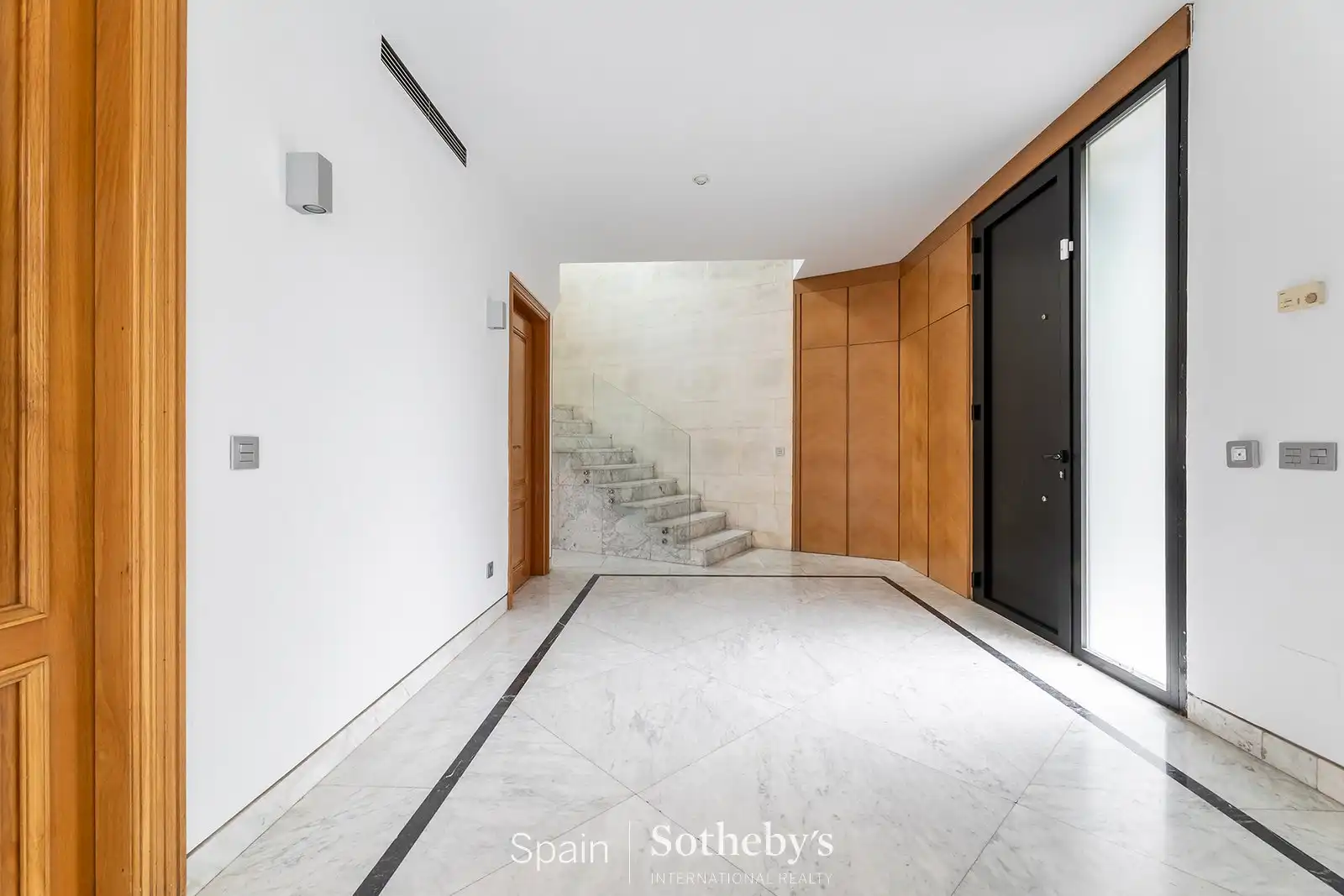 Houses for rent in Madrid  with Air Conditioner, Heating and Private garden