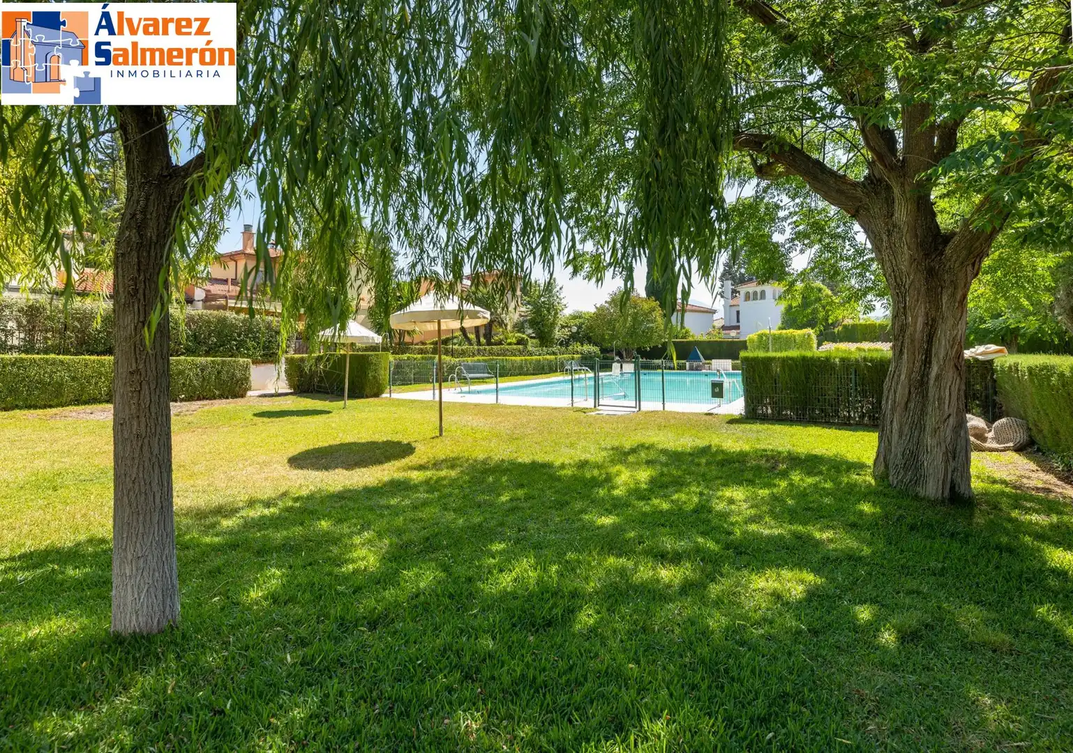 Jardín de Casa o chalet en venta en Albolote con Aire acondicionado, Calefacción y Jardín privado