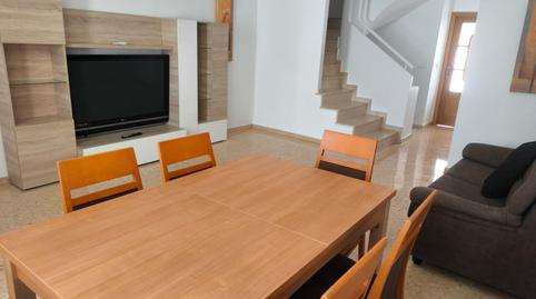 Foto 4 de Casa adosada de lloguer a Centro, Alicante