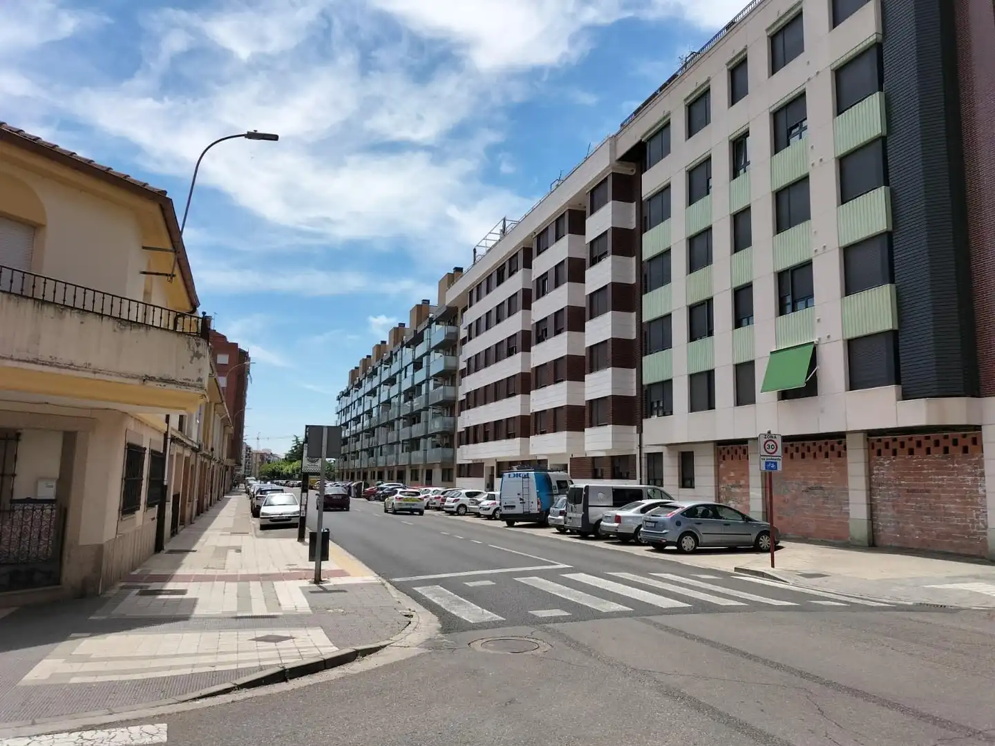 Exterior view of Flat for sale in Palencia  with Heating, Parquet flooring and Terrace