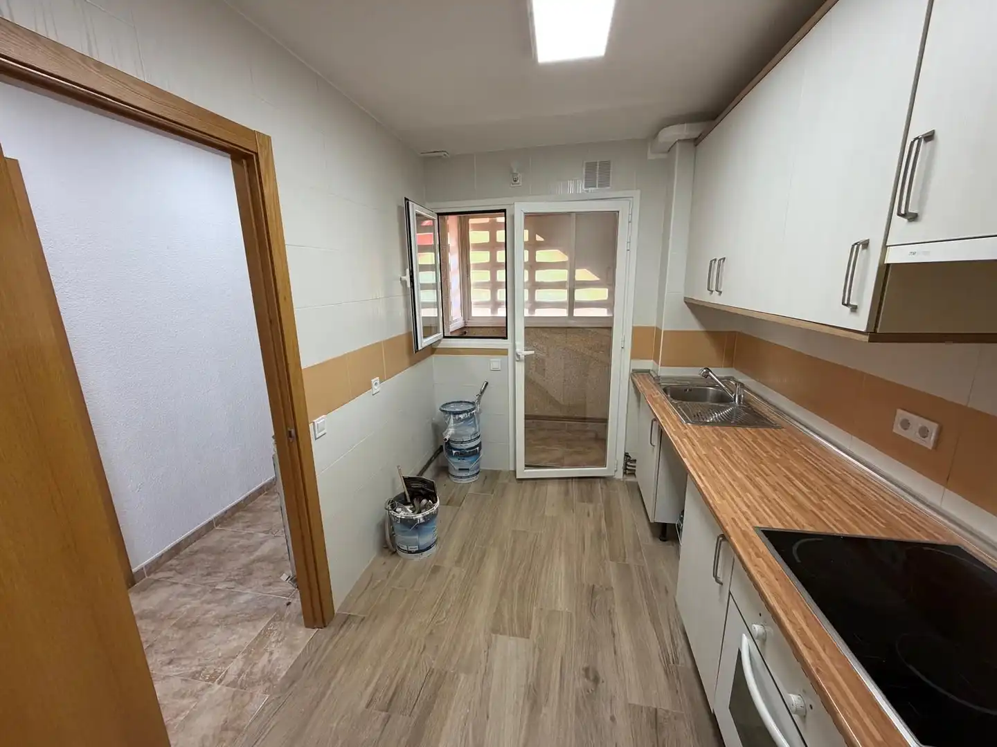 Cuina de Pis en venda en San Martín de la Vega amb Aire condicionat, Calefacció i Terrassa