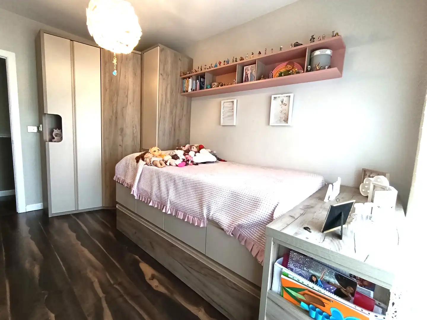Habitación de Ático en venta en Totana con Parquet