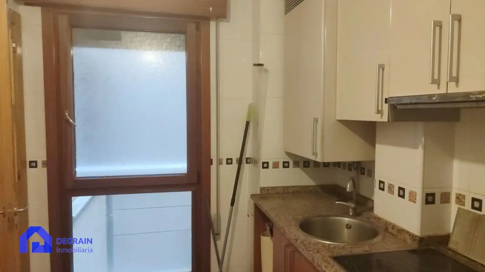 Cuina de Pis en venda en Oviedo 