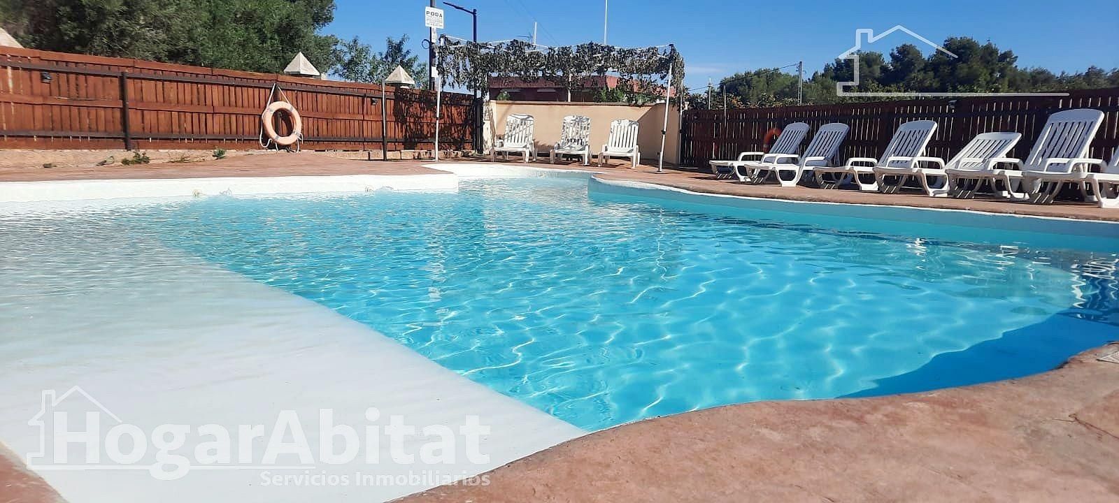 Swimming pool of House or chalet for sale in Godelleta  with Heating, Private garden and Terrace