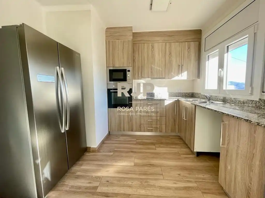 Kitchen of Houses for rent in Centelles  with Heating, Terrace and Storage room