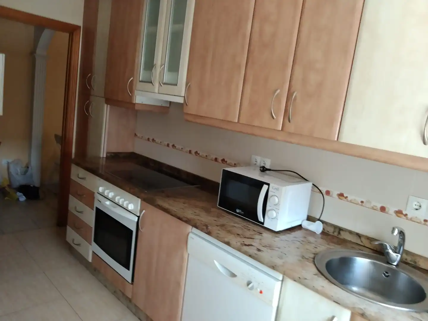 Kitchen of Flat for rent in As Lagoas