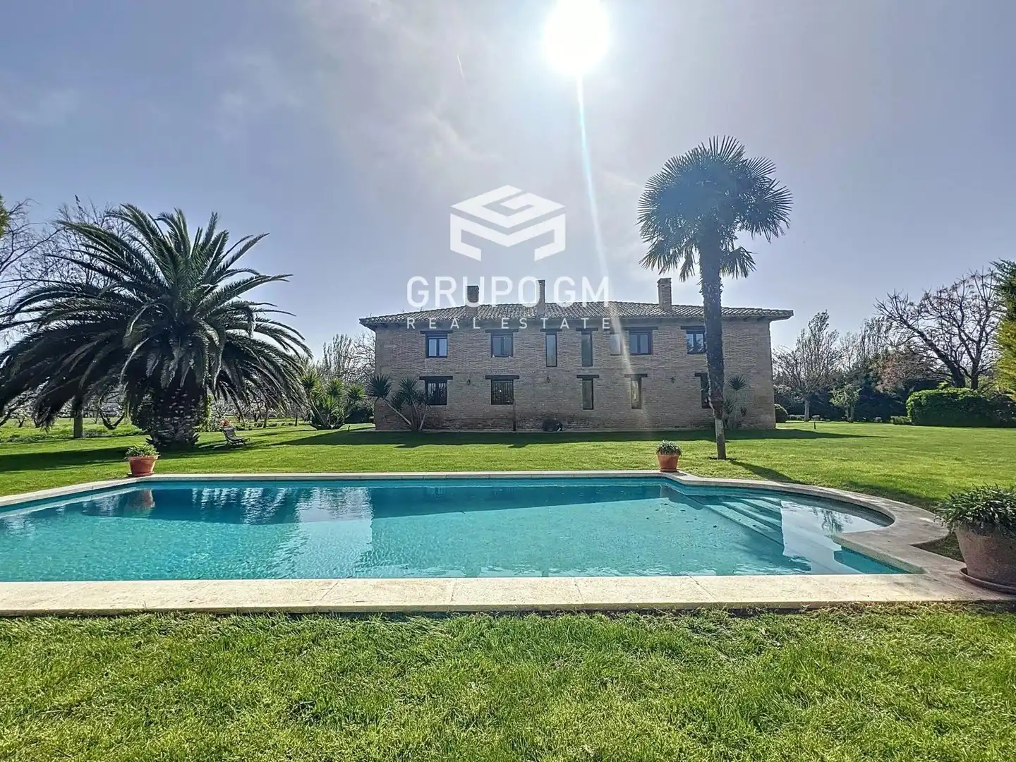 Exterior view of Houses for sale in  Logroño  with Terrace, Storage room and Swimming Pool