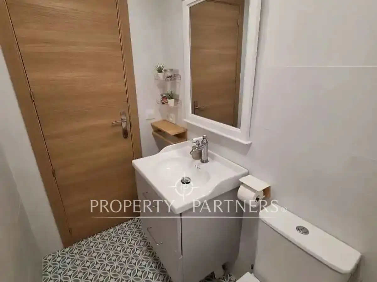 Bany de Apartament en venda en Burjassot amb Moblat