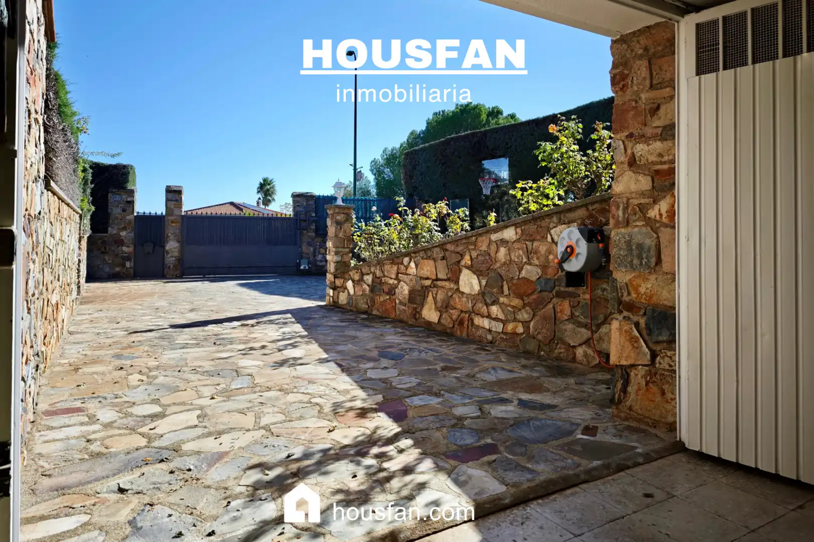 Exterior view of Houses for sale in Cáceres  with Air Conditioner, Heating and Private garden