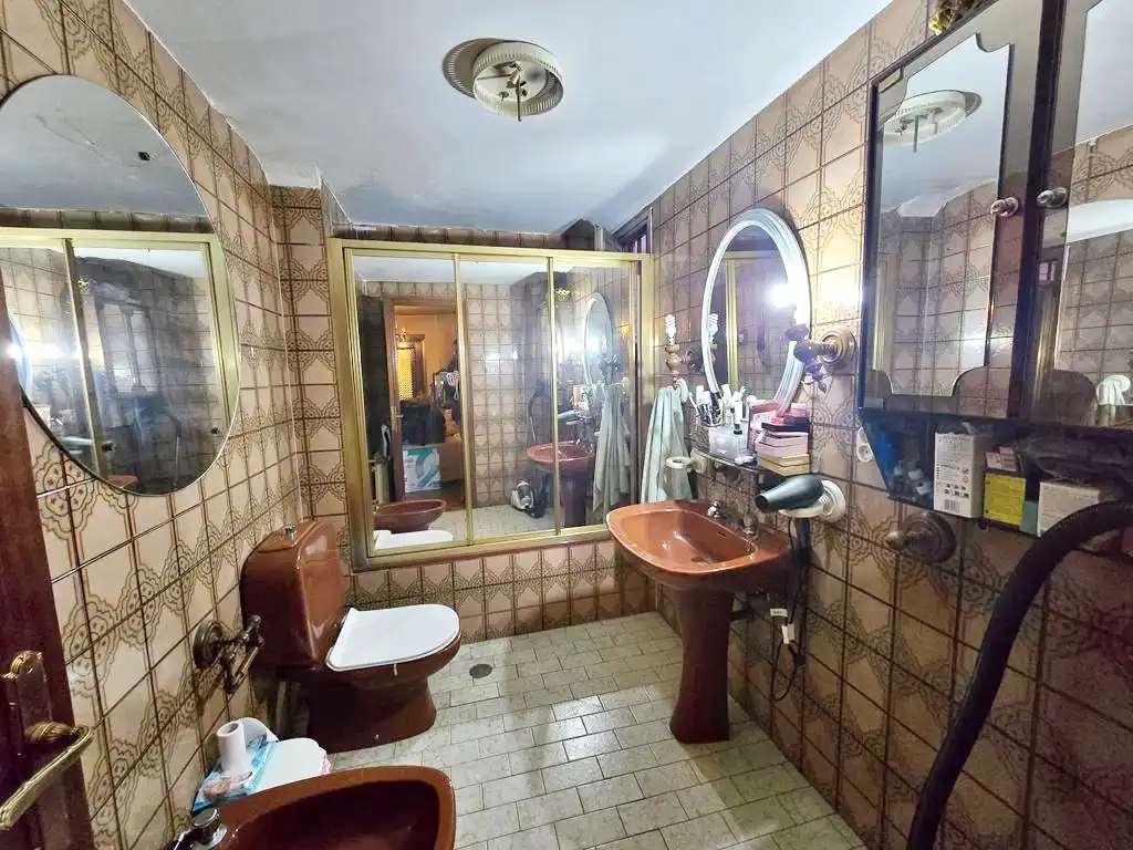 Baño de Piso en venta en Leganés con Calefacción y Balcón