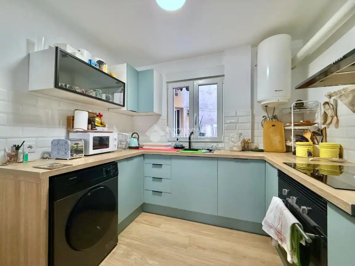 Kitchen of Flat for sale in Alcalá de Henares  with Air Conditioner and Terrace